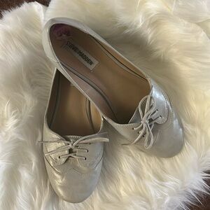 Steve Madden Grey flats 6 1/2